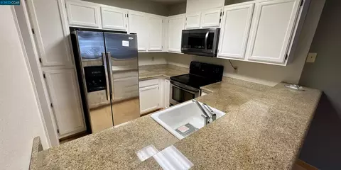 102 Compton Cir #C, San Ramon, CA 94583 photo 1