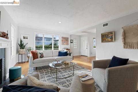 1275 Berkeley Way, Berkeley, CA 94702 photo 1