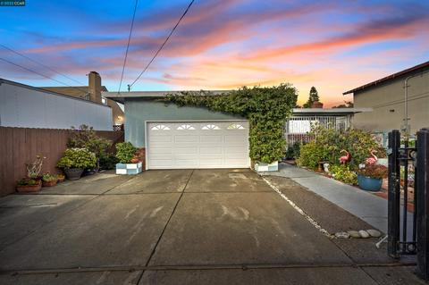2425 Virginia Ave, Richmond, CA 94804 photo 1