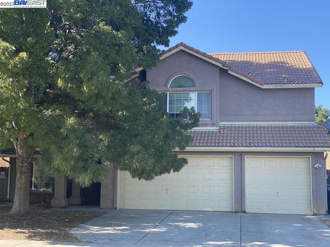 1701 Via Milano, Gustine, CA 95322 photo 1