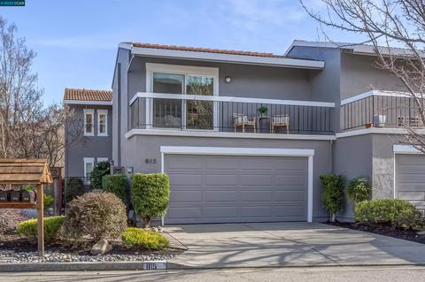 815 Augusta Dr, Moraga, CA 94556 photo 1