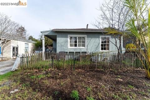 2323 7th St, Berkeley, CA 94710 photo 1