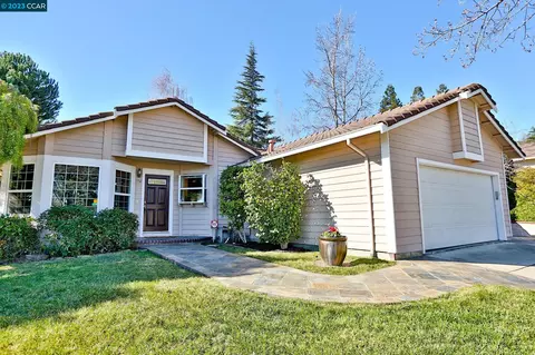 7752 Barn Hollow Ct, Dublin, CA 94568 photo 1