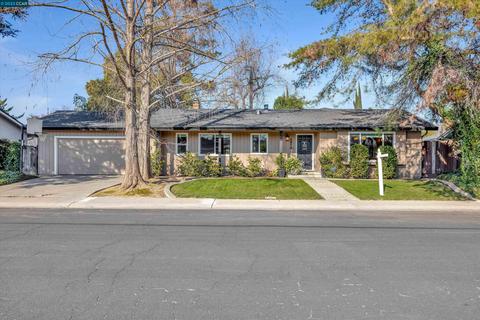 2813 Stonemill Ct, Modesto, CA 95355 photo 1