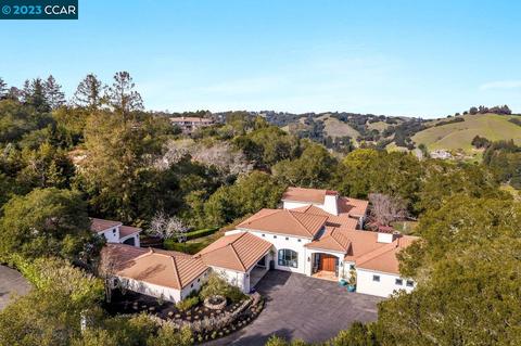 4174 Canyon Rd, Lafayette, CA 94549 photo 1