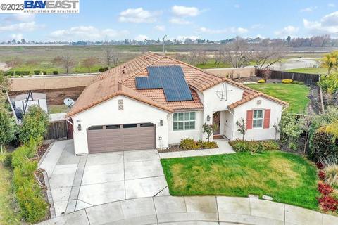 852 Pathfinder Ct, Oakley, CA 94561 photo 1
