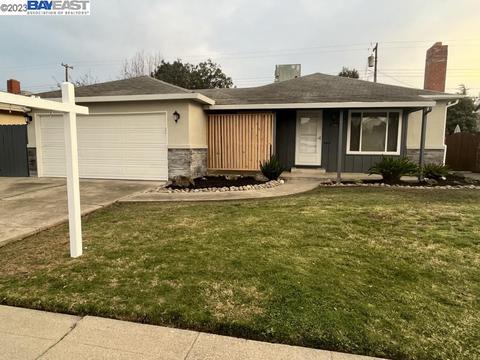 1606 W Locust St, Lodi, CA 95242 photo 1