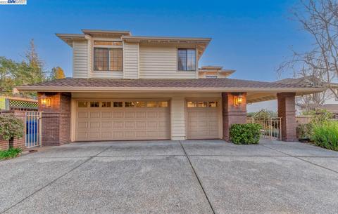 135 Birchbark Pl, Danville, CA 94506 photo 1