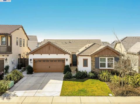 1611 Red Pheasant Ln, Manteca, CA 95337 photo 1