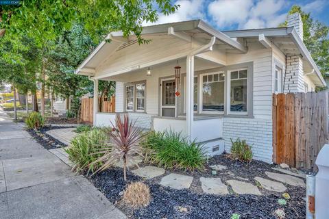 1514 Willow St, Martinez, CA 94553 photo 1
