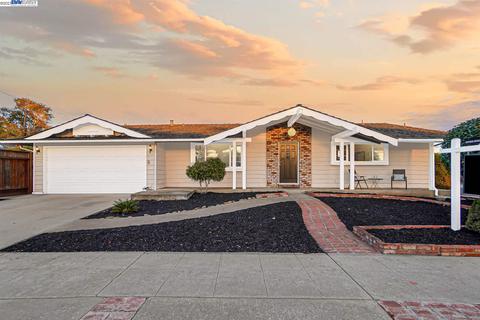 25380 Meredith Ct, Hayward, CA 94545 photo 1