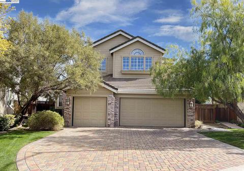 2455 Pinehurst Ct, Discovery Bay, CA 94505 photo 1