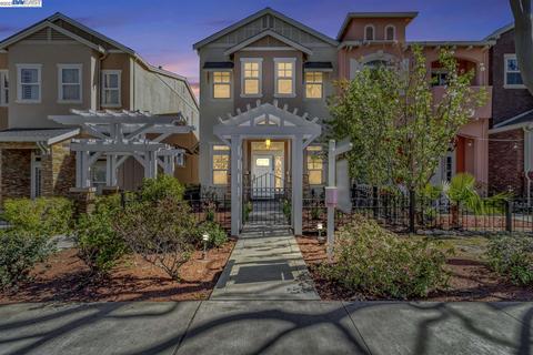 10708 Stevens Canyon Rd, Cupertino, CA 95014 photo 1