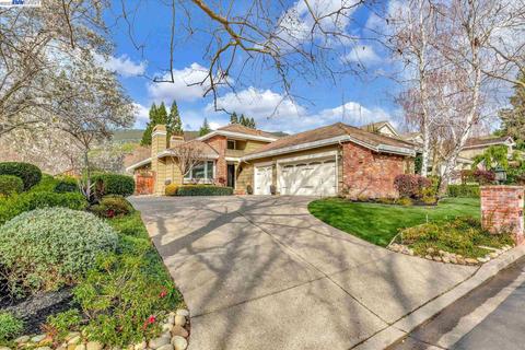 533 Buttonwood Dr, Danville, CA 94506 photo 1