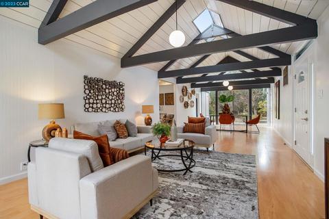 4000 Houston Ct, Concord, CA 94521 photo 1