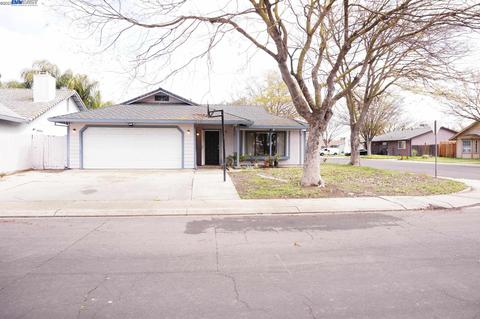 2116 Mather Dr, Modesto, CA 95350 photo 1