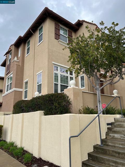1301 Trailside Cir, Concord, CA 94518 photo 1