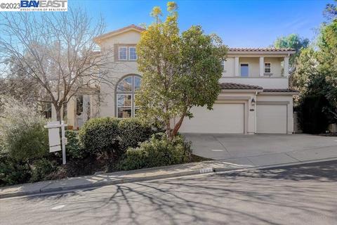 5252 Hiddencrest Ct, Concord, CA 94521 photo 1