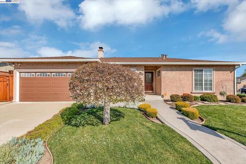 7813 Cranford Ln, Dublin, CA 94568 photo 1