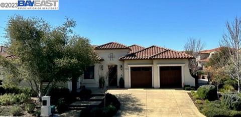 19 Stonebrae Rd, Hayward, CA 94542 photo 1