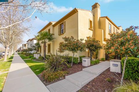7430 Stoneleaf Rd, San Ramon, CA 94582 photo 1