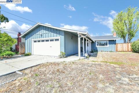 3619 Thunderbird Ct, Concord, CA 94520 photo 1
