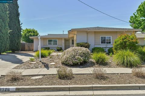 3526 Thunderbird Dr, Concord, CA 94520 photo 1