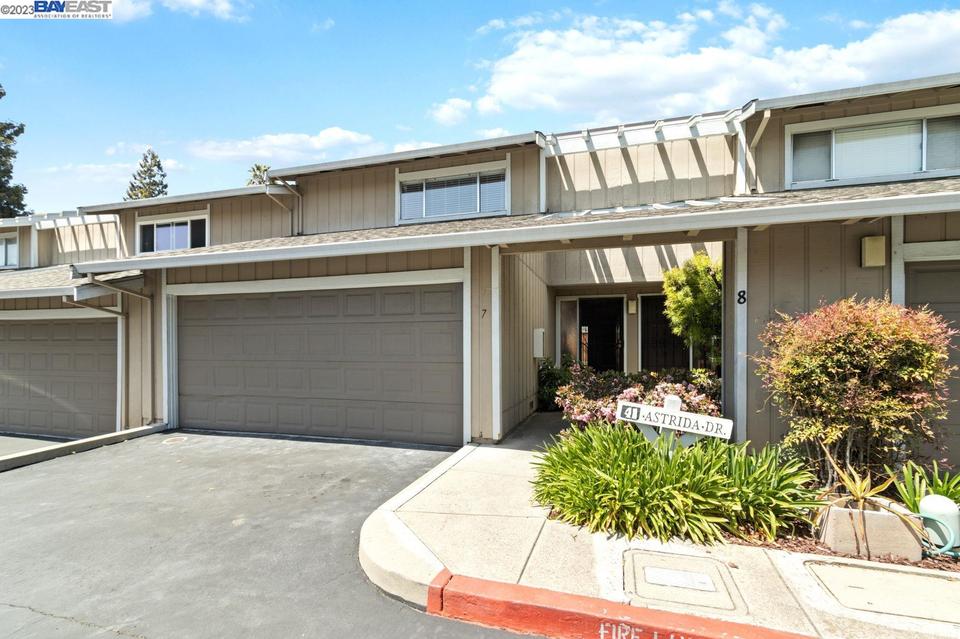 41 Astrida Dr 7, Hayward, CA 94544 1 photo Movoto