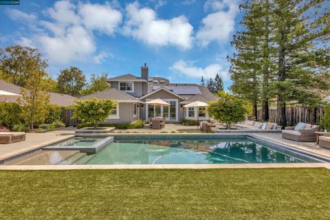 5 Teodora Ct, Moraga, CA 94556 photo 1