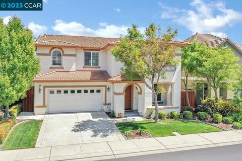 813 Hampton St, Vacaville, CA 95687 photo 1