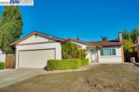 36728 Burdick St, Newark, CA 94560 photo 1