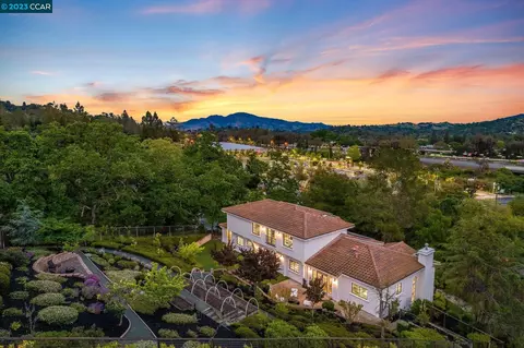 2 Lois Ln, Lafayette, CA 94549 photo 1