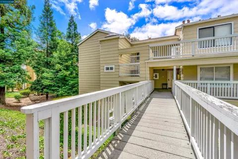 336 Mill Rd, Martinez, CA 94553 photo 1