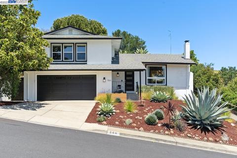 566 Webster Dr, Martinez, CA 94553 photo 1
