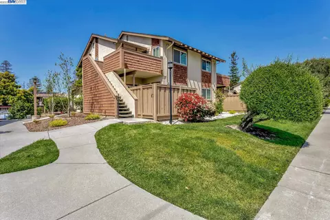 134 Hackamore Ln, Fremont, CA 94539 photo 1