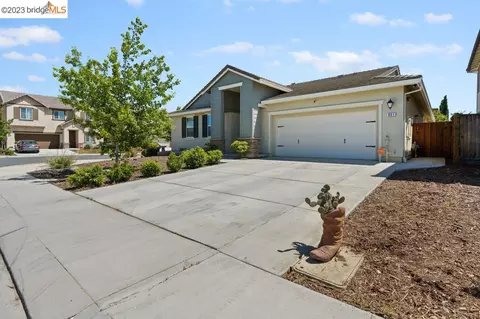 861 Bluestone Dr, Oakley, CA 94561 photo 1