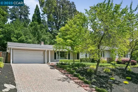 1092 Laurel Dr, Lafayette, CA 94549 photo 1