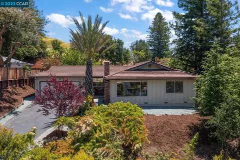 6 Canning Ct, Moraga, CA 94556 photo 1