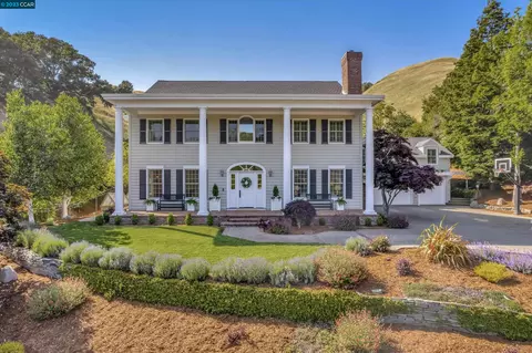 52 Merrill Cir, Moraga, CA 94556 photo 1