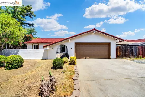 2425 Center Ave, Martinez, CA 94553 photo 1