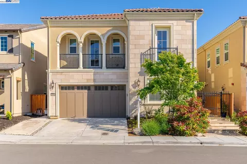 2738 Mount Dana Dr, Dublin, CA 94568 photo 1