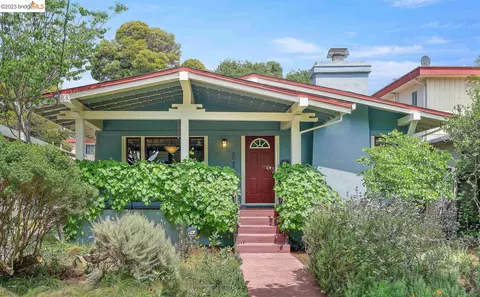 3043 Dohr St, Berkeley, CA 94702 photo 1