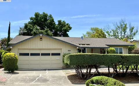 2028 Mento Dr, Fremont, CA 94539 photo 1