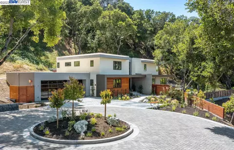 46 Crestview Dr, Orinda, CA 94563 photo 1