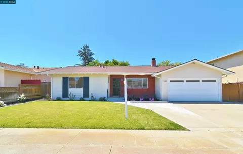 7385 Glenoaks Way, Dublin, CA 94568 photo 1