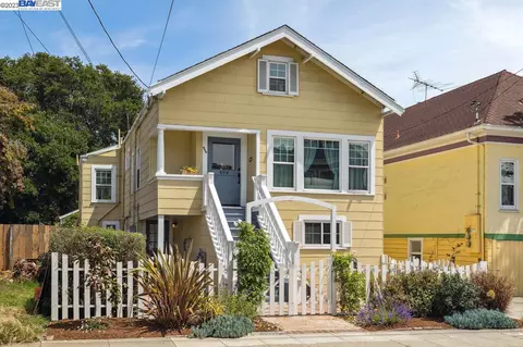 876 Walnut St, Alameda, CA 94501 photo 1