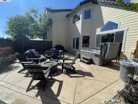 1291 Shell Cir, Clayton, CA 94517 photo 1
