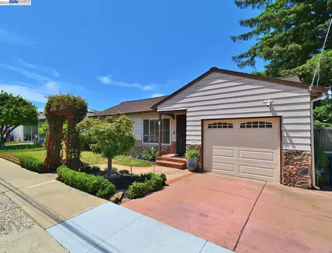 25827 Spring Dr, Hayward, CA 94542 photo 1