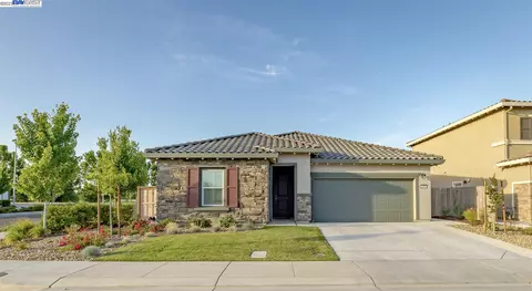 2404 Raphael Way, Lodi, CA 95242 photo 1