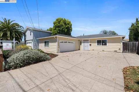 6584 Cedar Blvd, Newark, CA 94560 photo 1